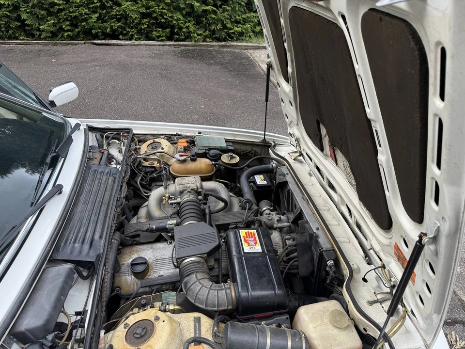 1988 BMW E24 6 Series - Image 9 of 10