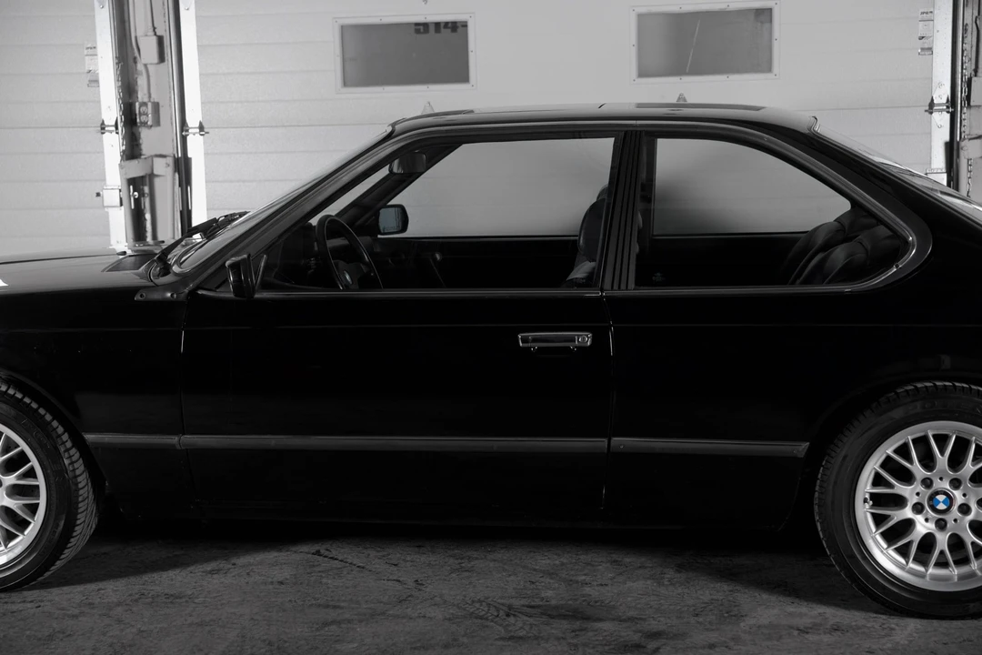 1988 BMW E24 6 Series - Image 13 of 31