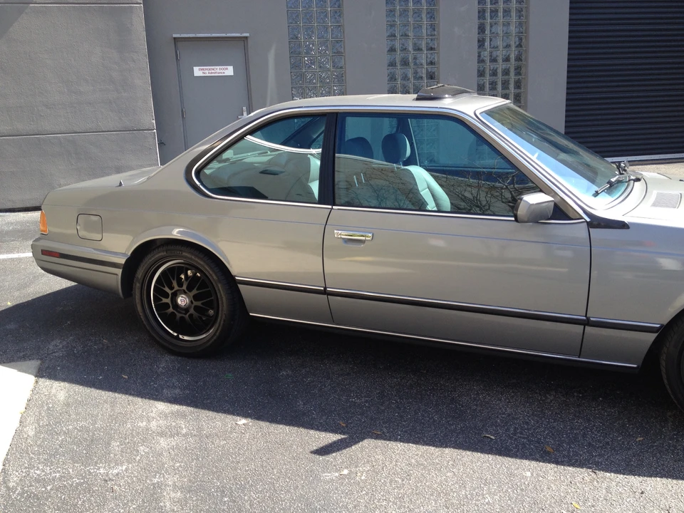 1988 BMW E24 6 Series - Image 10 of 31