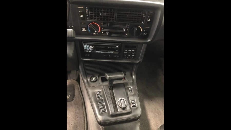 1988 BMW E24 6 Series - Image 2 of 3