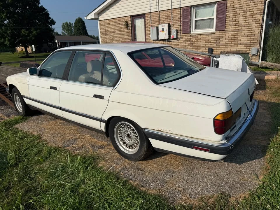 1988 BMW E32 7 Series - Image 4 of 4