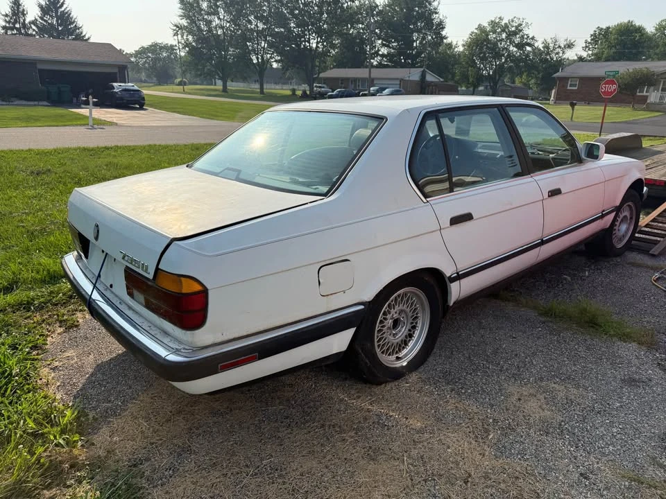 1988 BMW E32 7 Series - Image 3 of 4