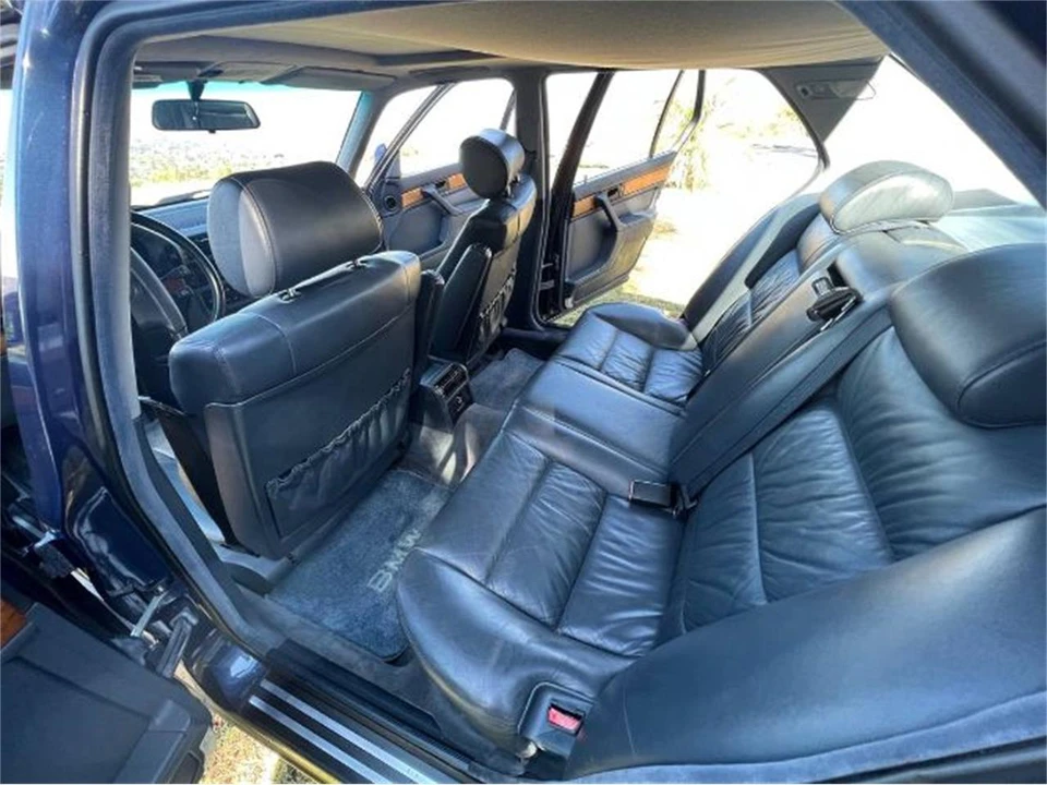 1988 BMW E32 7 Series - Image 9 of 13