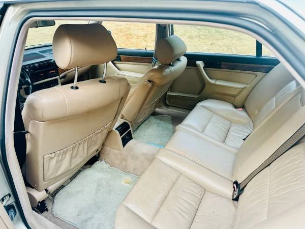 1988 BMW E32 7 Series - Image 7 of 9