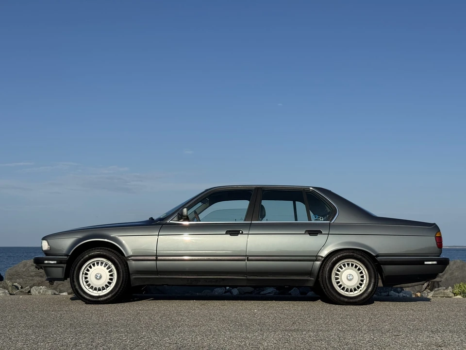 1988 BMW E32 7 Series - Image 6 of 31