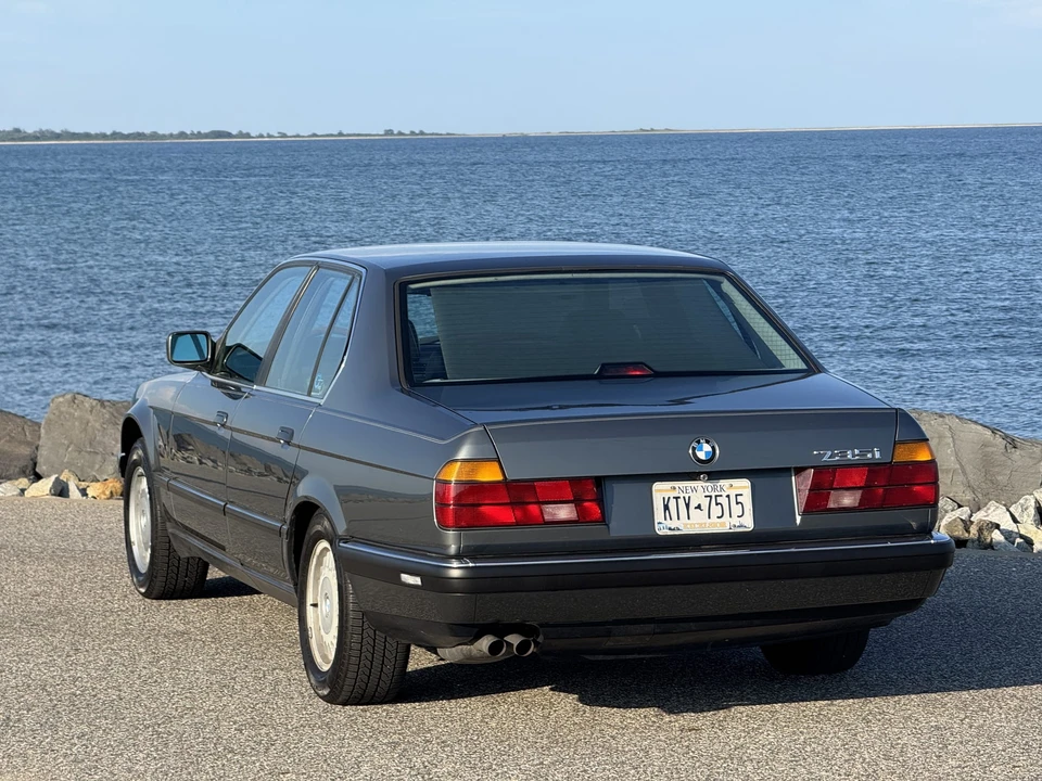 1988 BMW E32 7 Series - Image 13 of 31