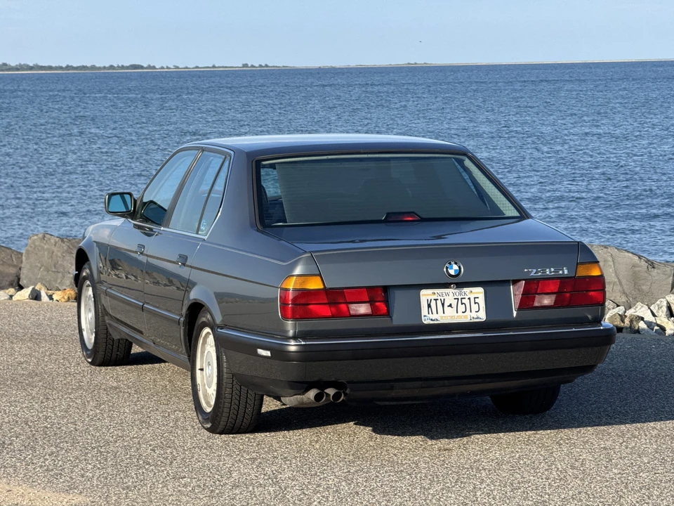 1988 BMW E32 7 Series - Image 11 of 31