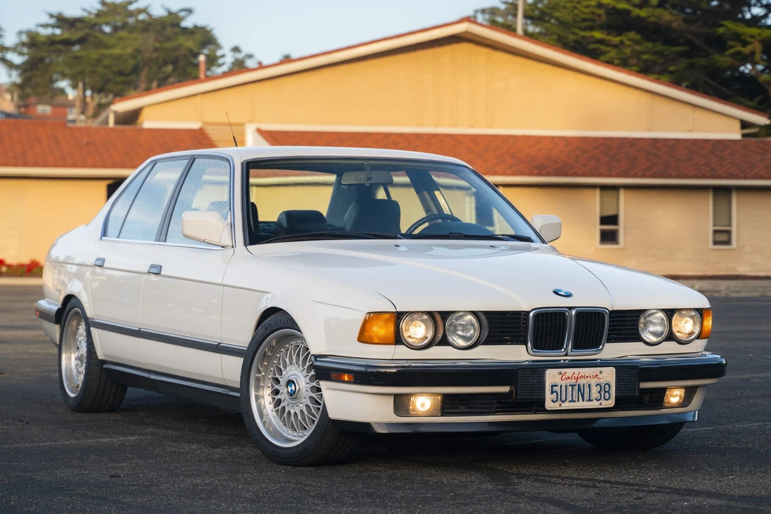 1988 BMW E32 7 Series - Image 11 of 31