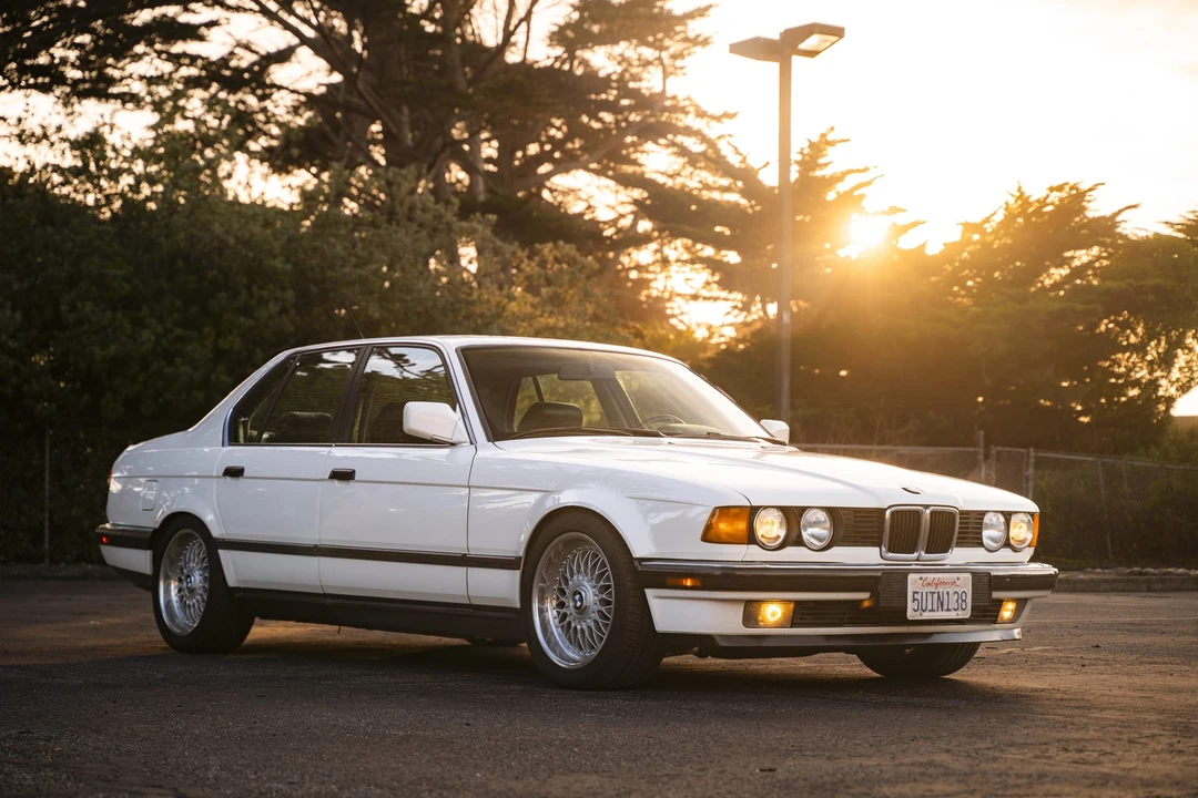 1988 BMW E32 7 Series - Image 9 of 31