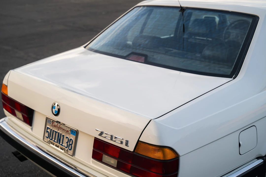 1988 BMW E32 7 Series - Image 23 of 31