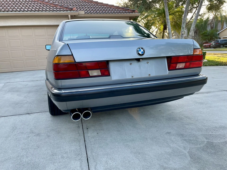 1988 BMW E32 7 Series - Image 13 of 31