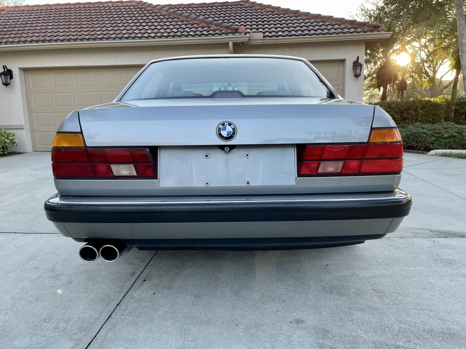 1988 BMW E32 7 Series - Image 14 of 31