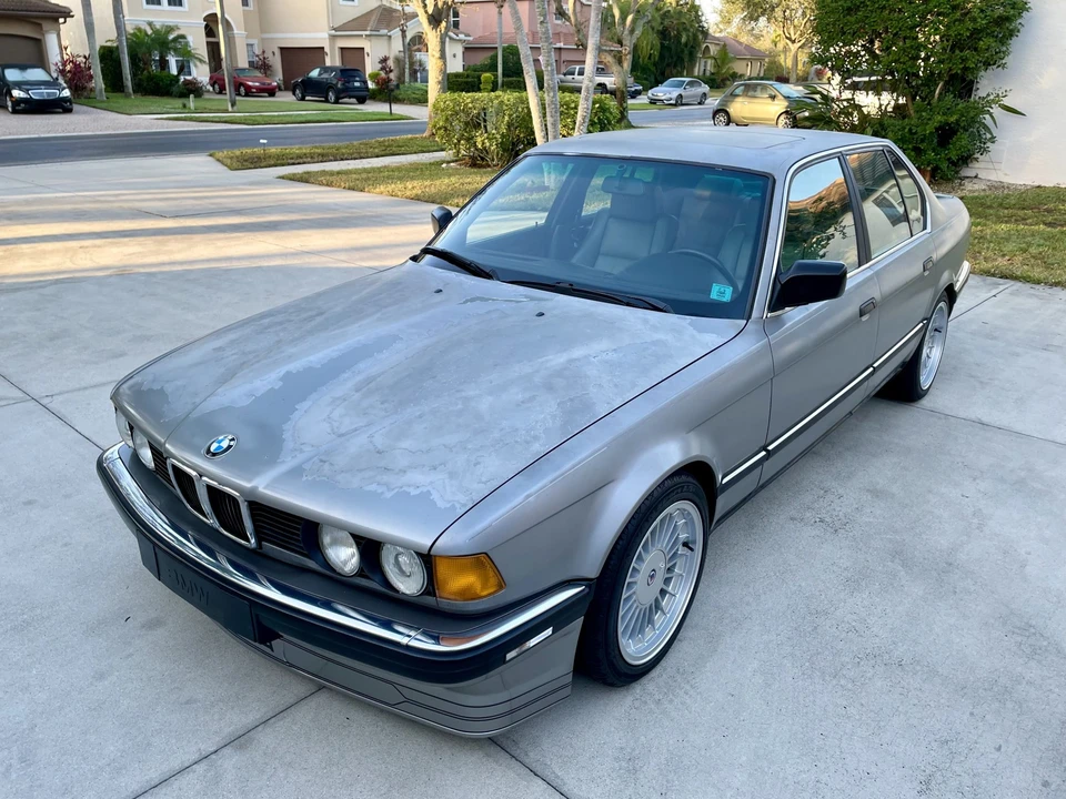 1988 BMW E32 7 Series - Image 2 of 31