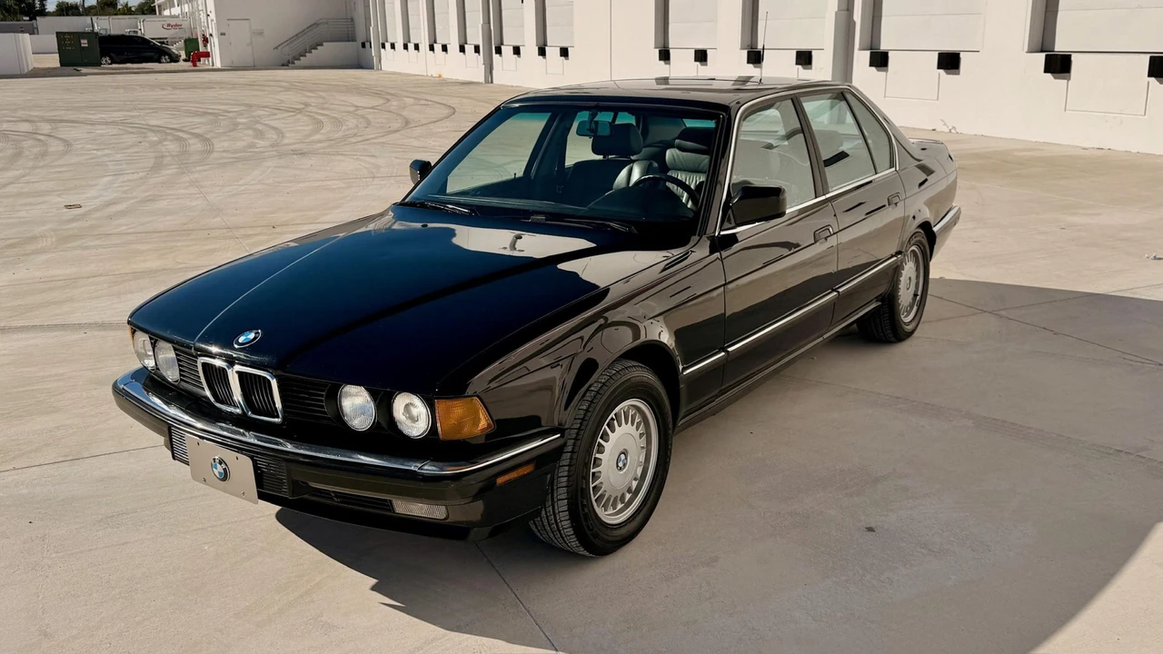 1988 BMW E32 7 Series - Image 5 of 31