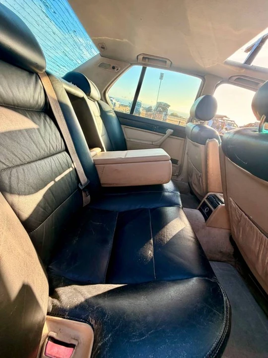 1988 BMW E32 7 Series - Image 9 of 12