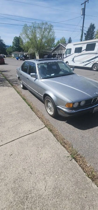 1988 BMW E32 7 Series - Image 3 of 8