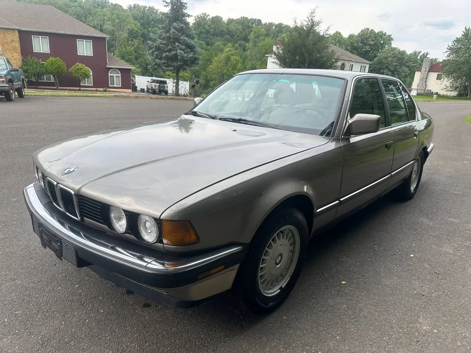 1988 BMW E32 7 Series - Image 9 of 18