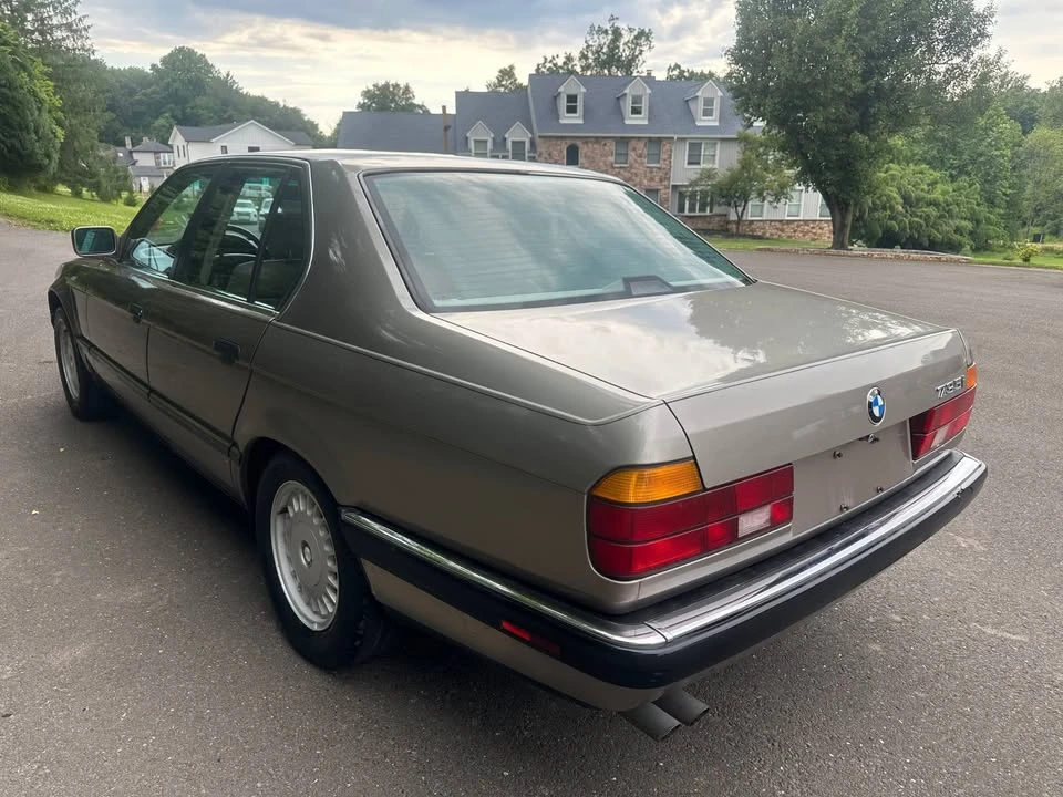 1988 BMW E32 7 Series - Image 7 of 18