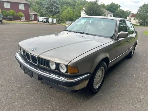 1988 BMW 735i
