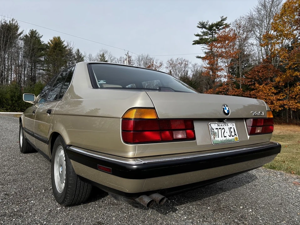 1988 BMW E32 7 Series - Image 6 of 31