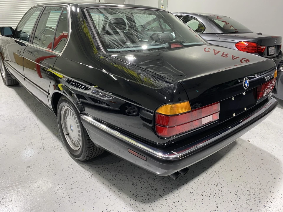 1988 BMW E32 7 Series - Image 29 of 31