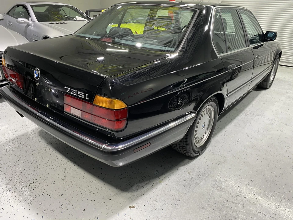 1988 BMW E32 7 Series - Image 30 of 31