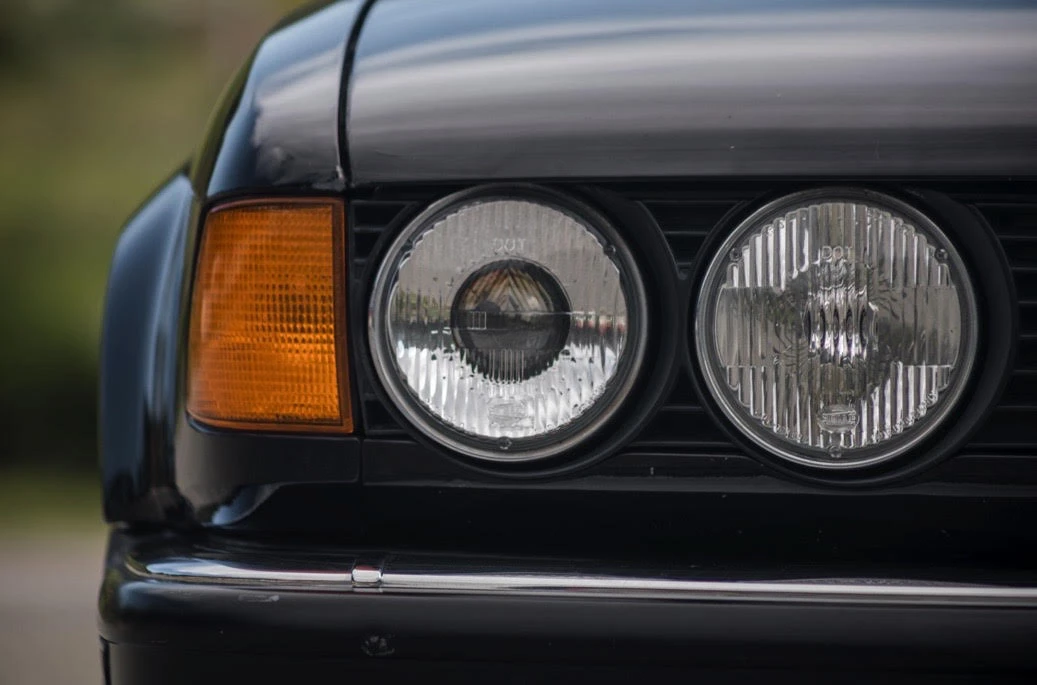 1988 BMW E32 7 Series - Image 24 of 31