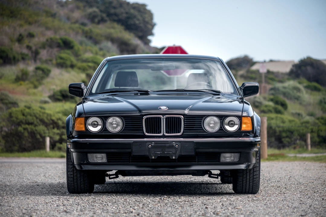 1988 BMW E32 7 Series - Image 3 of 31