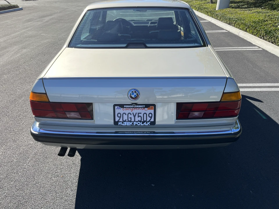 1988 BMW E32 7 Series - Image 28 of 31