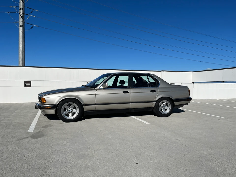 1988 BMW E32 7 Series - Image 14 of 31
