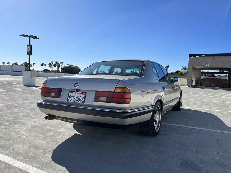 1988 BMW E32 7 Series - Image 21 of 31
