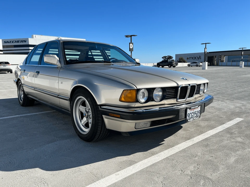 1988 BMW E32 7 Series - Image 3 of 31