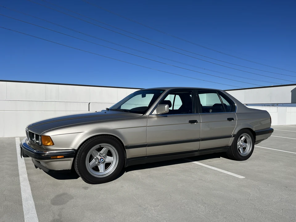 1988 BMW E32 7 Series - Image 9 of 31