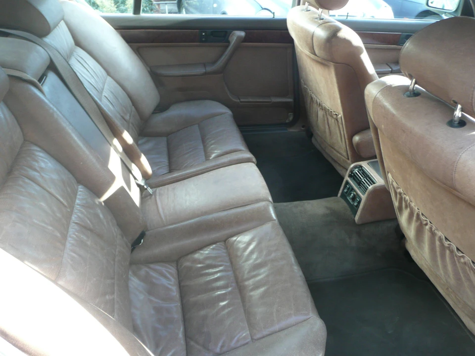 1988 BMW E32 7 Series - Image 4 of 6