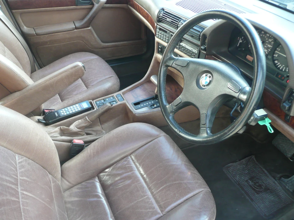 1988 BMW E32 7 Series - Image 5 of 6