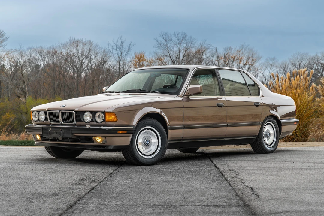 1988 BMW E32 7 Series - Image 16 of 31