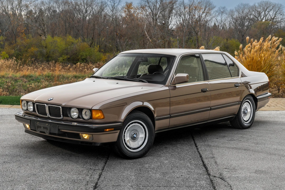 1988 BMW E32 7 Series - Image 14 of 31