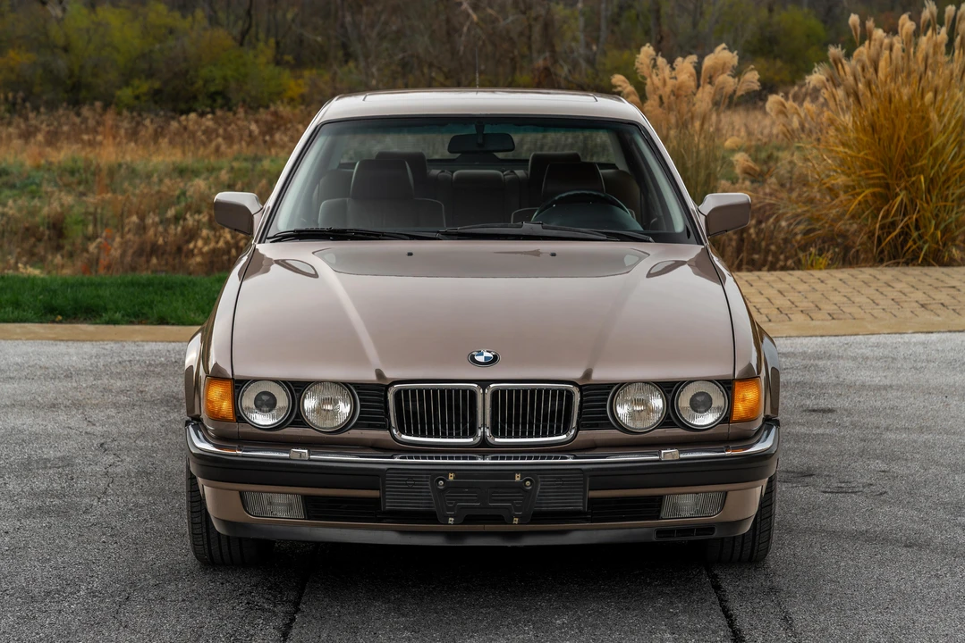 1988 BMW E32 7 Series - Image 6 of 31