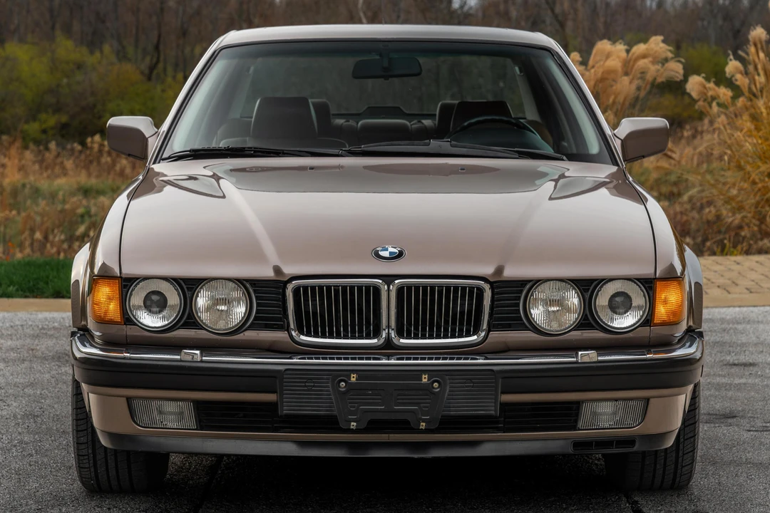 1988 BMW E32 7 Series - Image 2 of 31