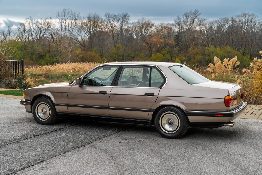1988 BMW E32 7 Series - Image 21 of 31