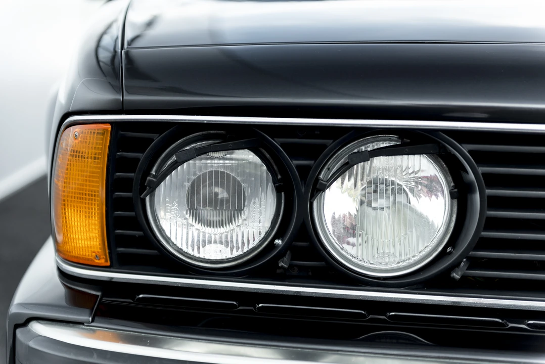 1988 BMW E24 6 Series - Image 14 of 31