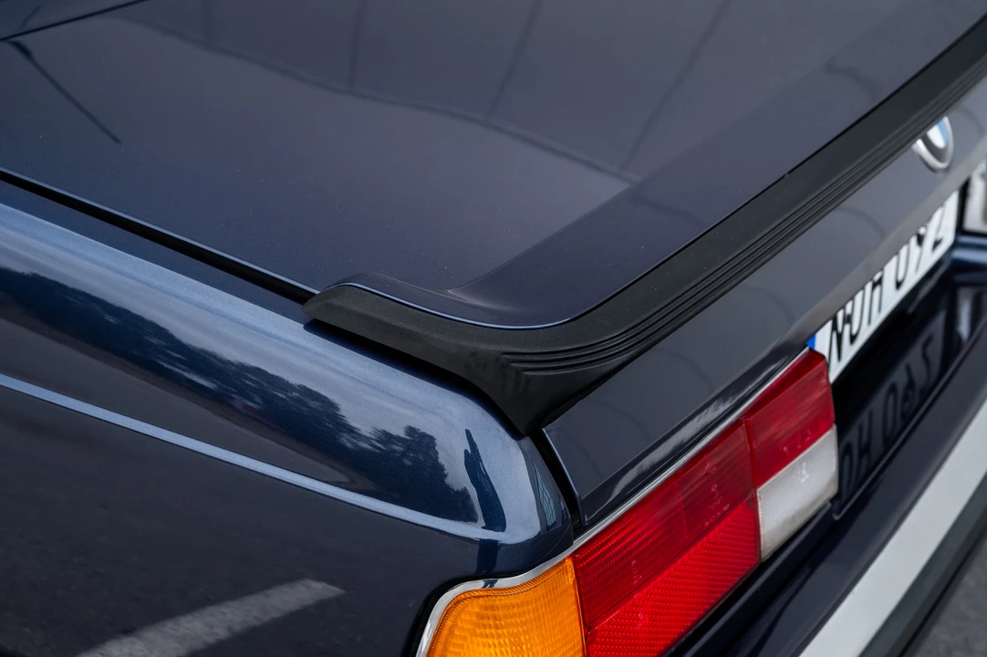 1988 BMW E24 6 Series - Image 19 of 31