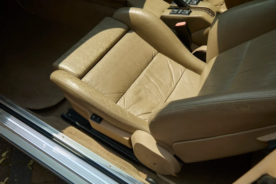 1988 BMW E24 6 Series - Image 29 of 30