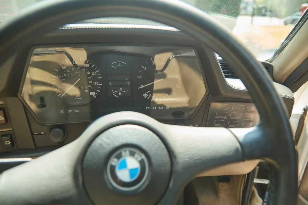 1988 BMW E24 6 Series - Image 19 of 30