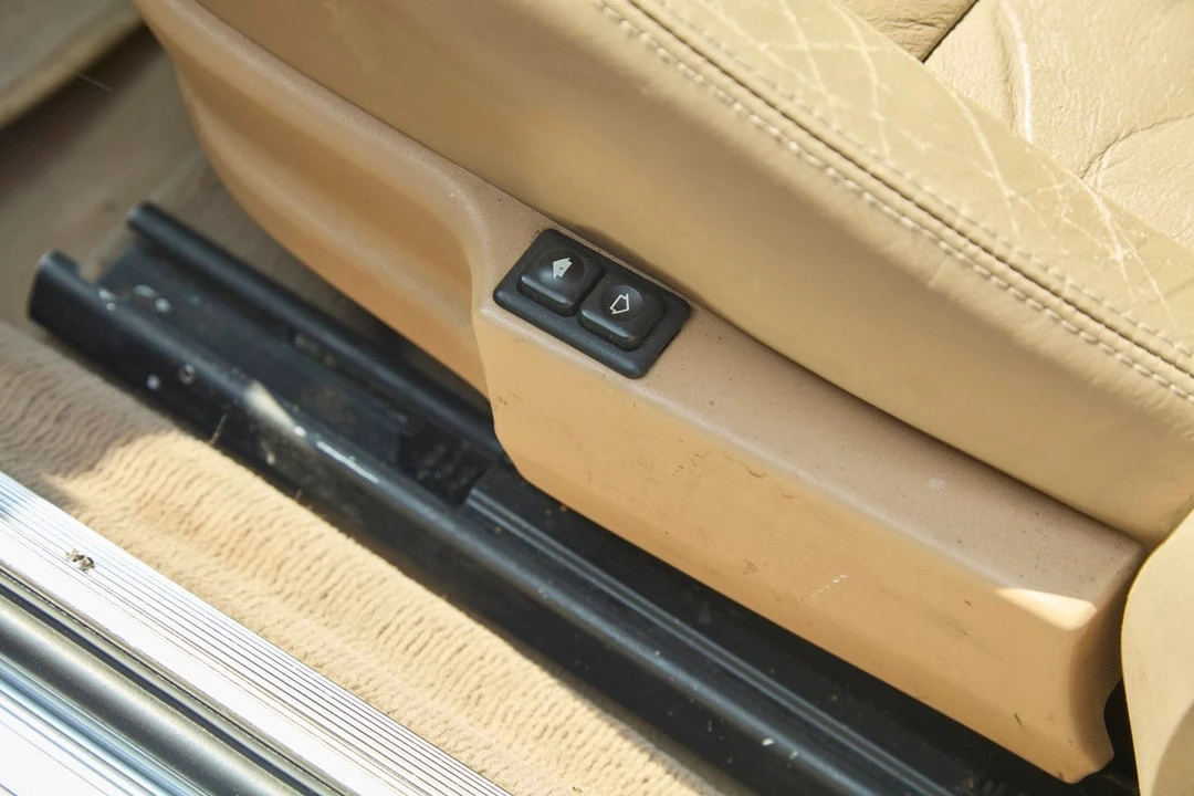 1988 BMW E24 6 Series - Image 27 of 30