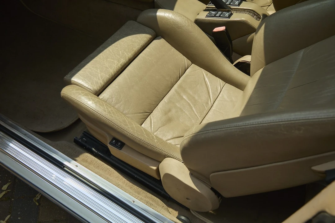 1988 BMW E24 6 Series - Image 29 of 30