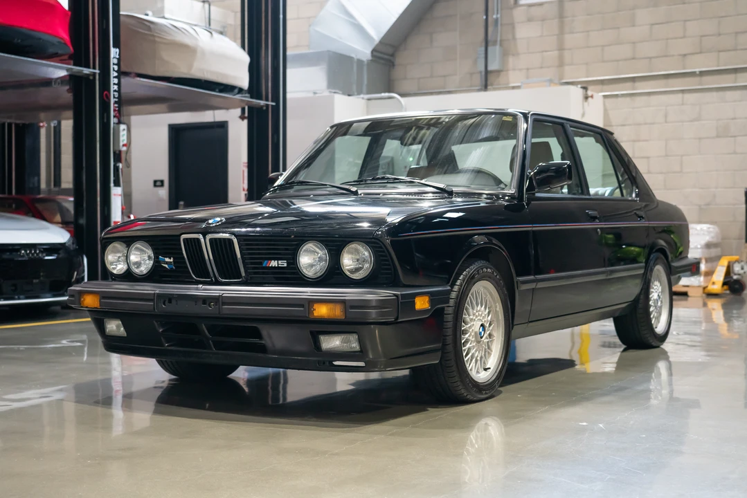 1988 BMW E28 M5 - Image 10 of 31