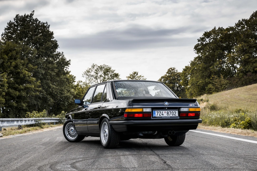 1988 BMW E28 M5 - Image 5 of 31