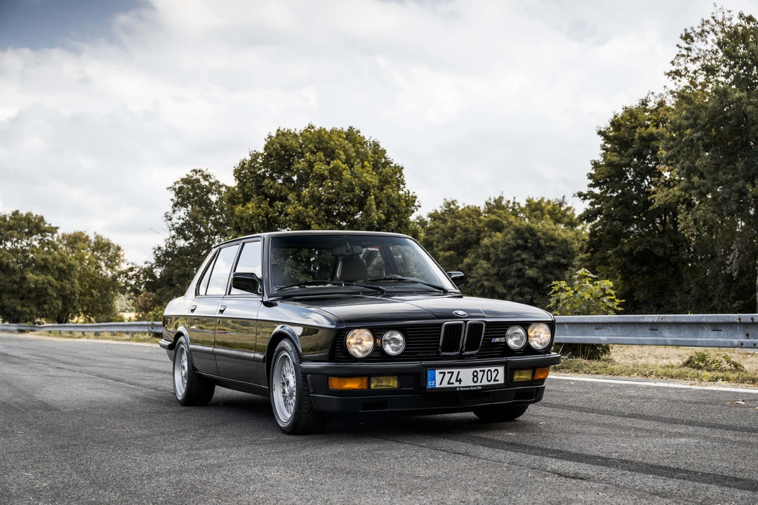 1988 BMW E28 M5 - Image 9 of 31