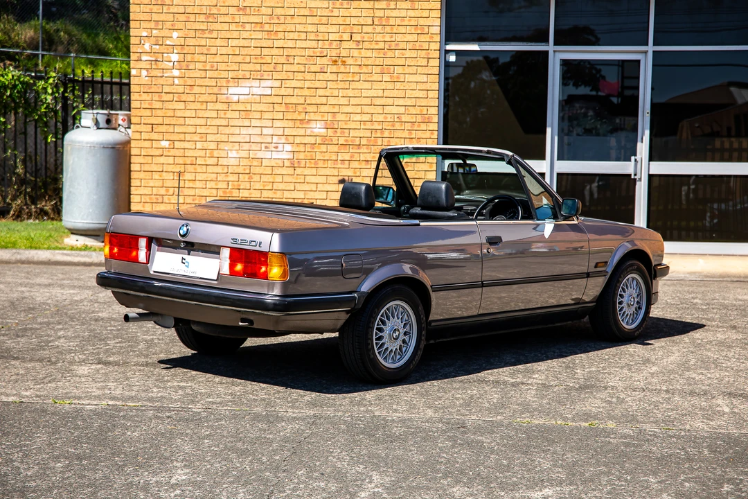1988 BMW E30 3 Series - Image 23 of 31